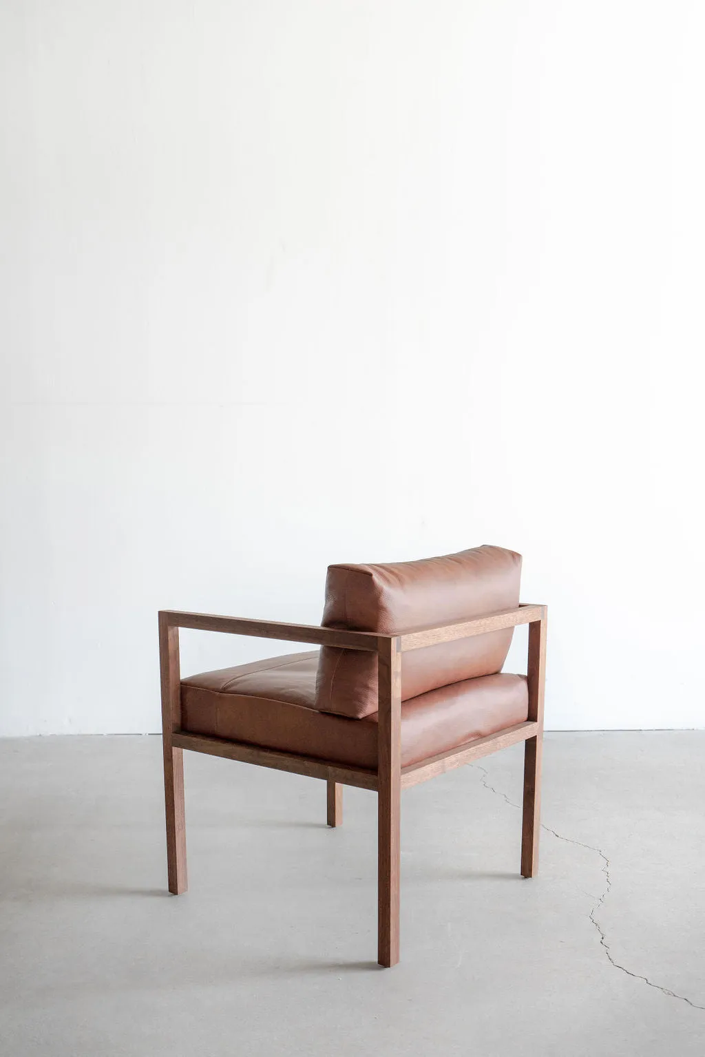 Eve Dining Chair in Leather (WNT)