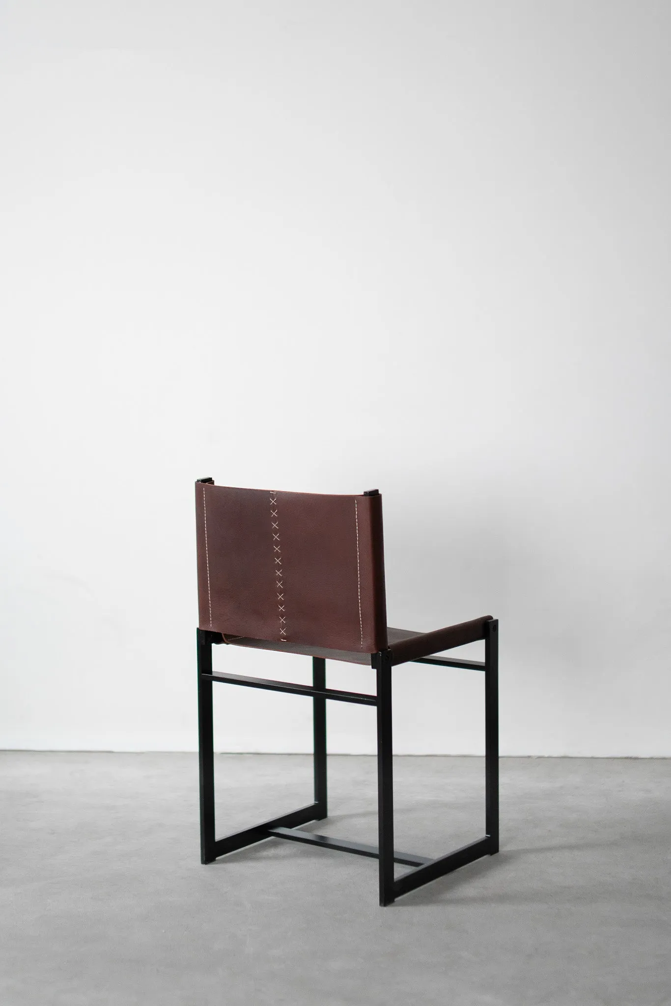 Latigo Dining Chair (BRN)