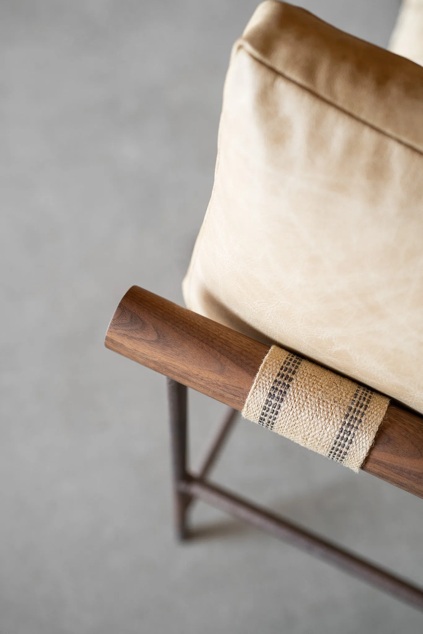 Leather Rosa Lounge Chair | STOCK