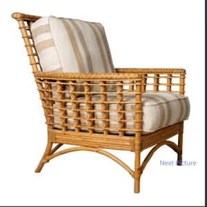 OCCCASIONAL CHAIR