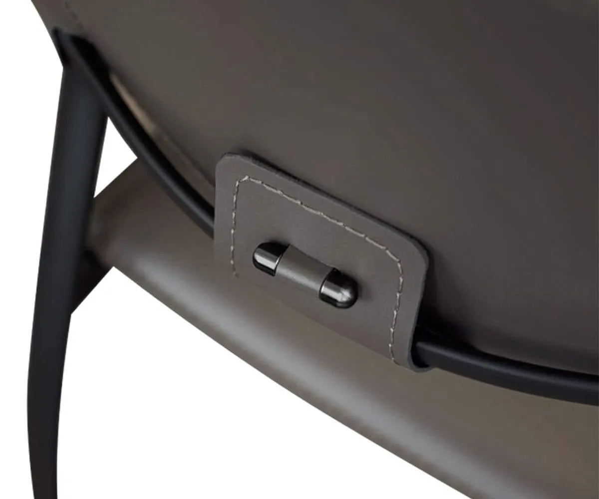 Torren Chair